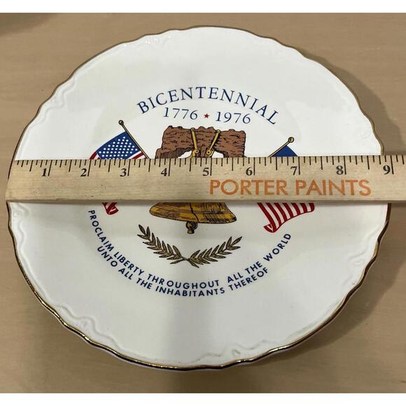 Vintage United States Bicentennial 1776-1976 Liberty Bell Collectible Plate Dish - Picture 5 of 5